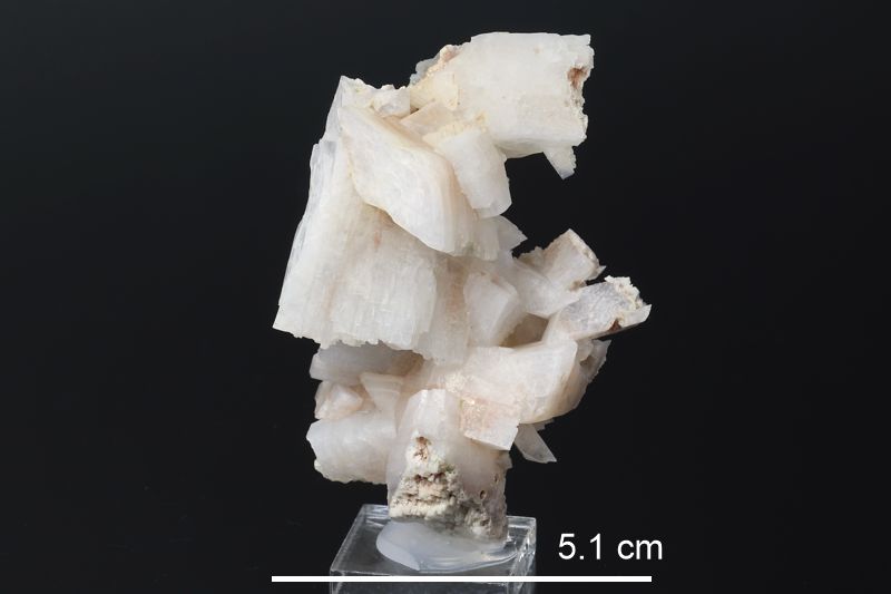 Heulandite (Glenmont, NS)